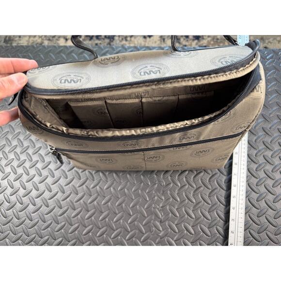 LAND Santa Fe Computer/Electronics Bag Leather Handle Rare Find 14" x 11.5" - Picture 7 of 7